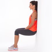 Упражнения за дупе - клек до стена | LuckyFit