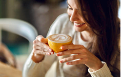 Здравословно ли е да пием кафето си на гладно?