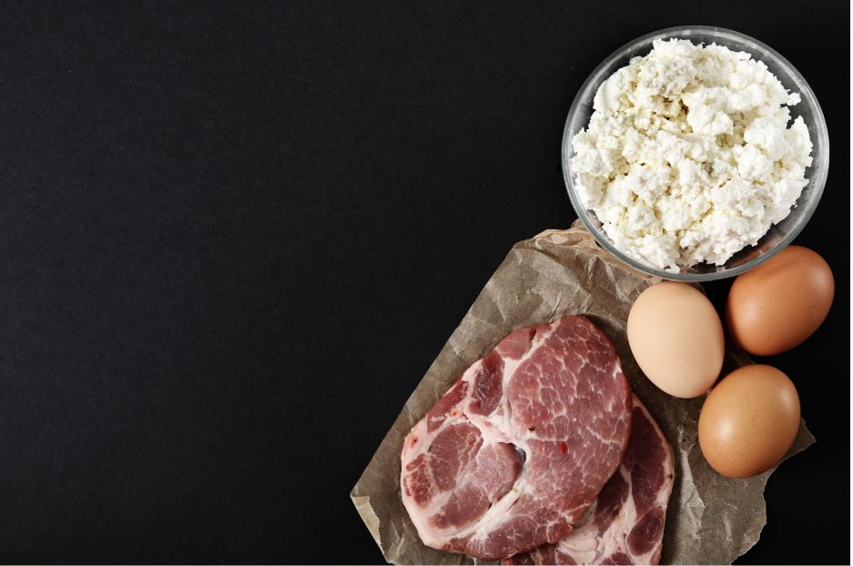 Месо, яйца и извара