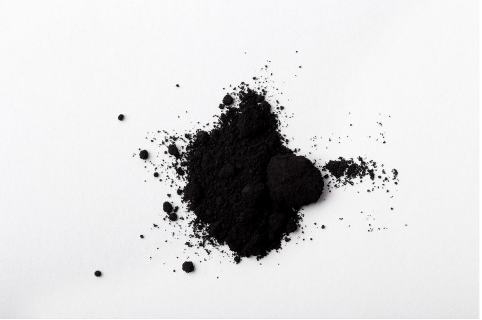 Активен въглен на прах