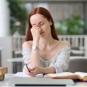 Жена се чувства отпаднала